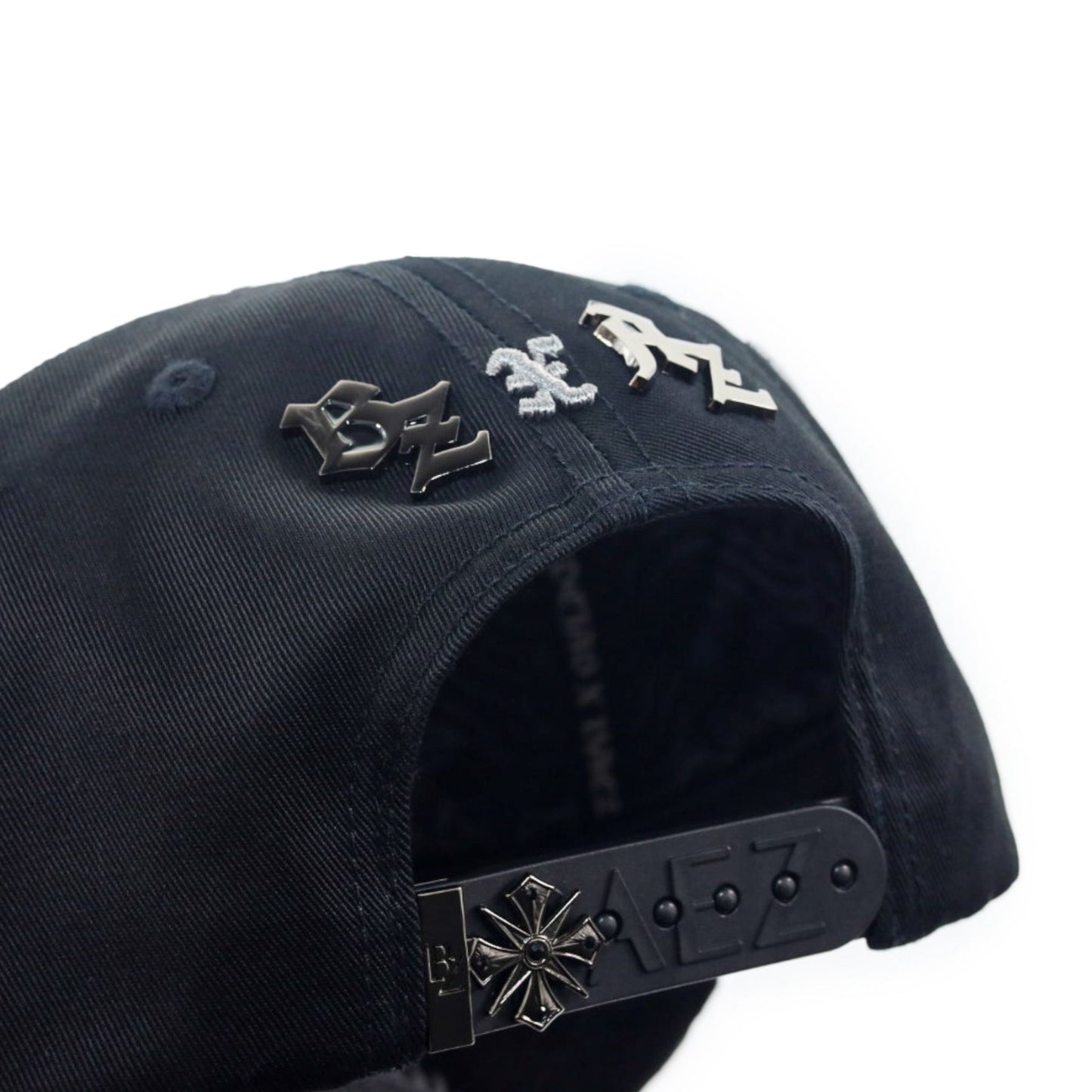 AB'z Total Black